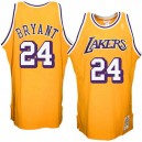 Kobe Bryant Los Angeles Lakers &24 bois franc classique 1970 retour maillot jaune